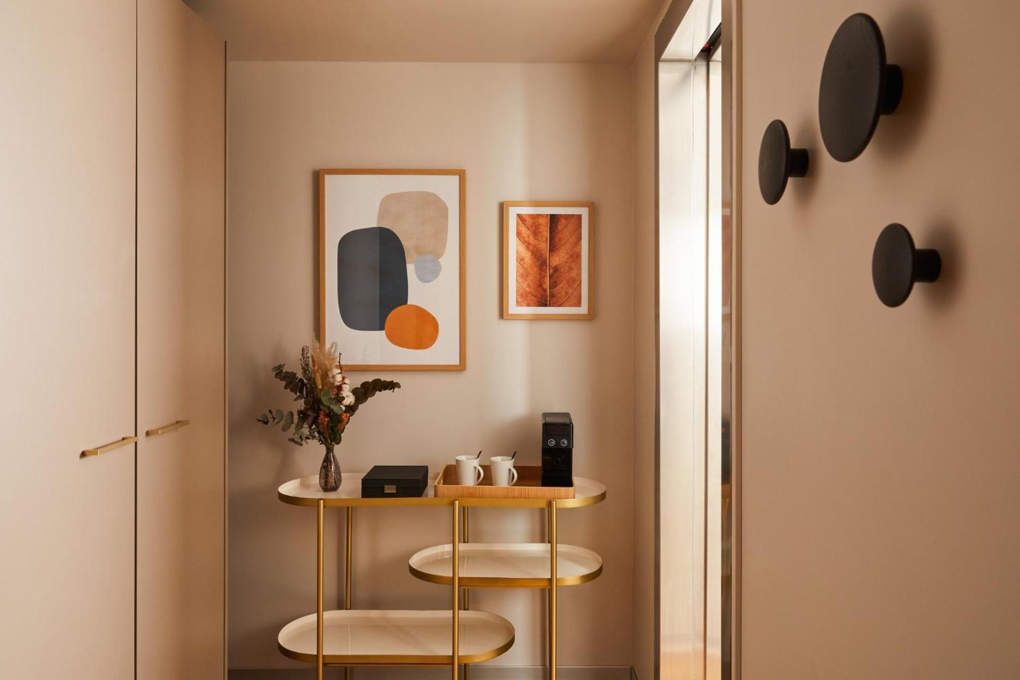 Hotel Crowne Plaza Madrid - Centre Retiro By Ihg Esterno foto