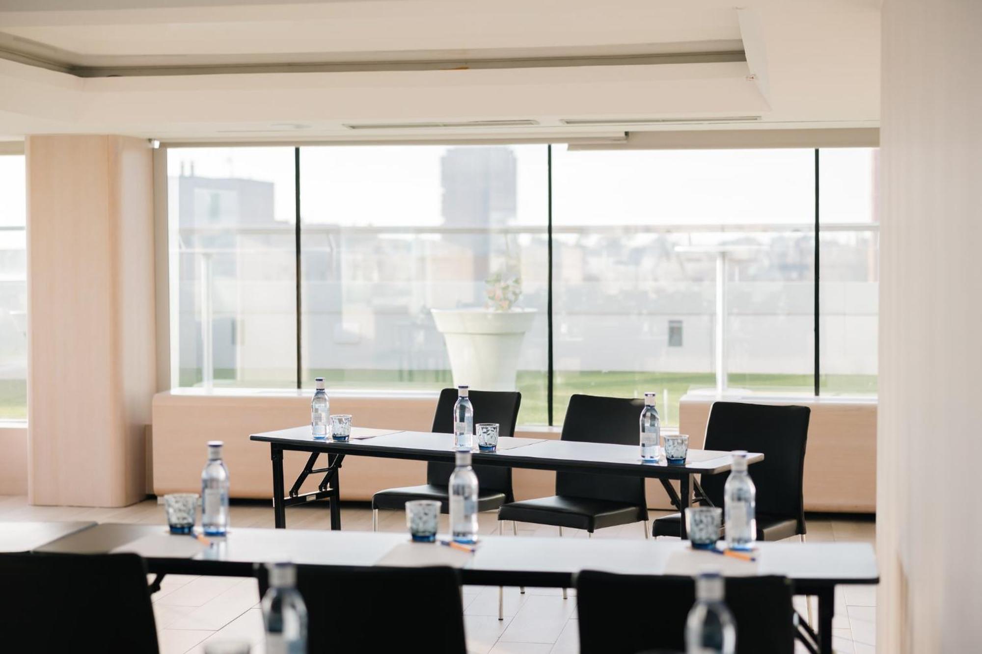 Hotel Crowne Plaza Madrid - Centre Retiro By Ihg Esterno foto