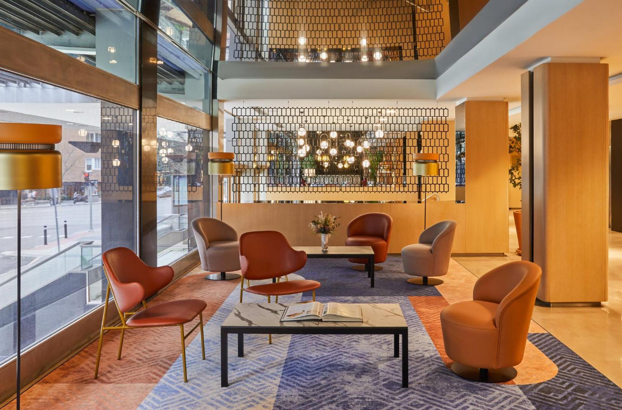 Hotel Crowne Plaza Madrid - Centre Retiro By Ihg Esterno foto