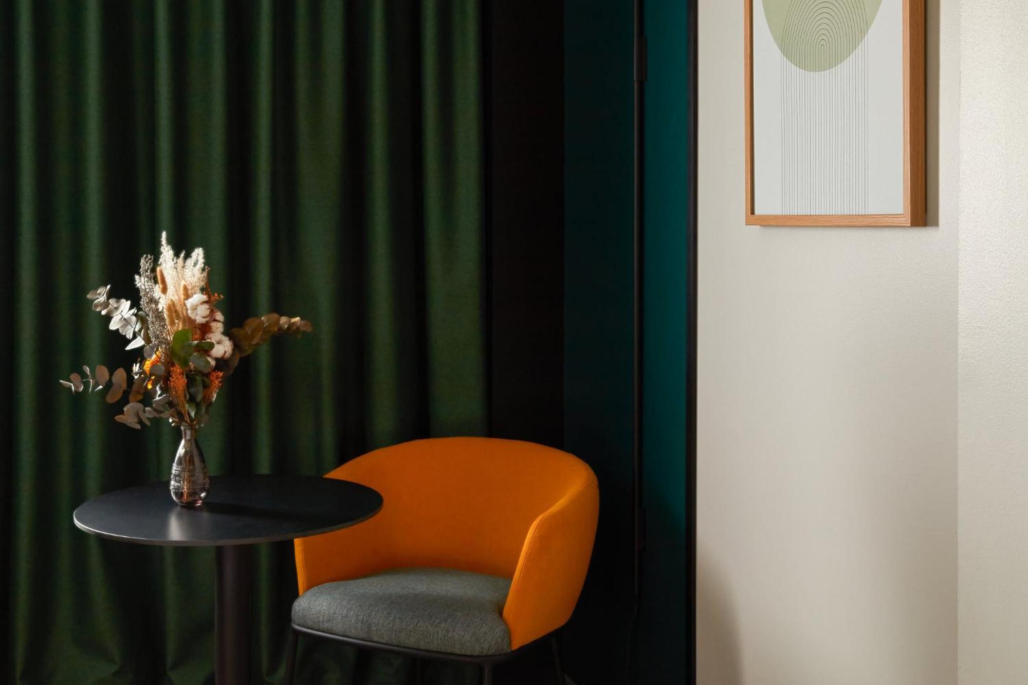 Hotel Crowne Plaza Madrid - Centre Retiro By Ihg Esterno foto