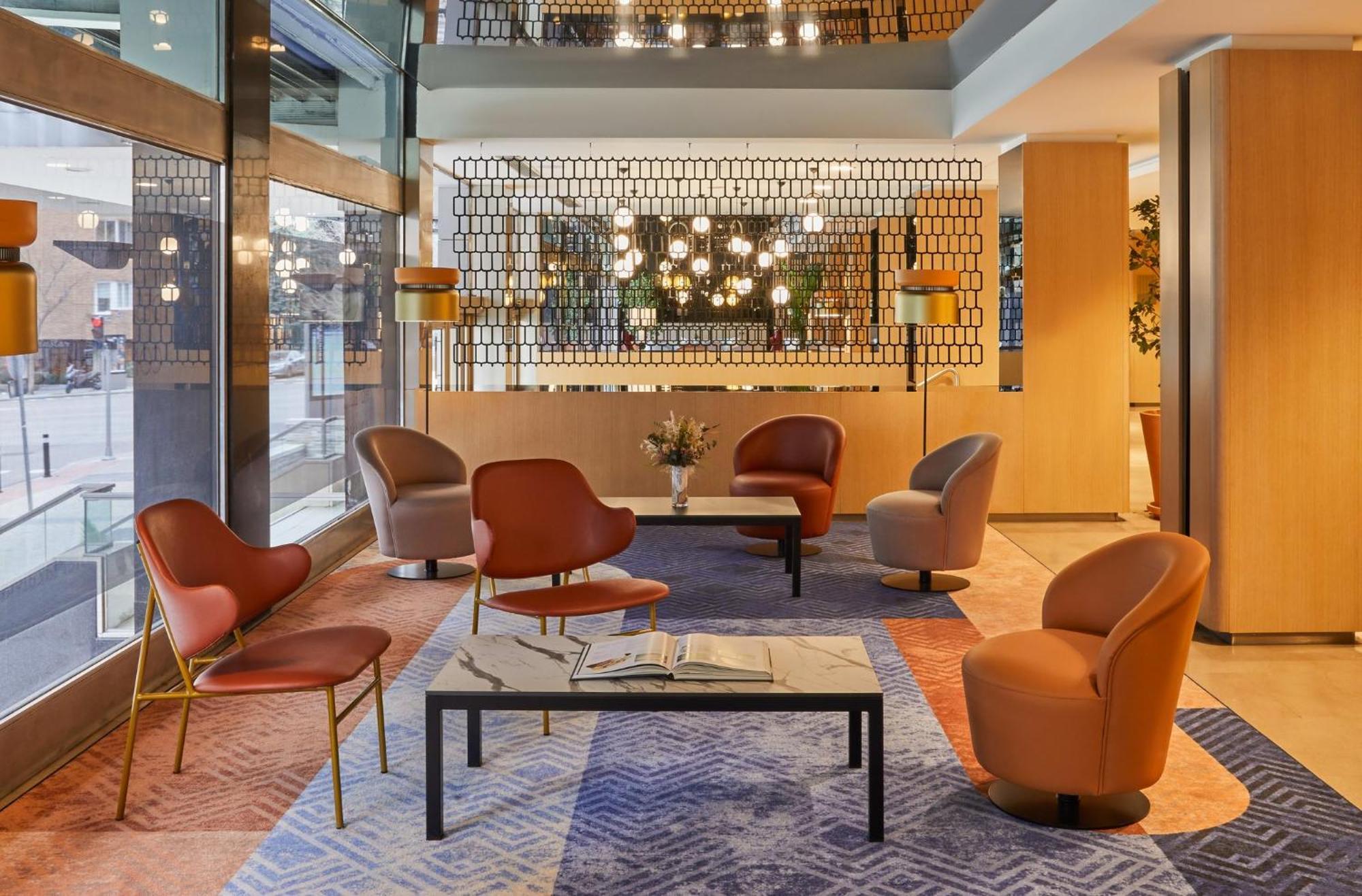Hotel Crowne Plaza Madrid - Centre Retiro By Ihg Esterno foto